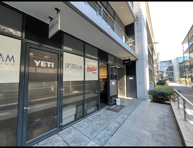246M² OFFICE TO LET IN WOODSTOCK